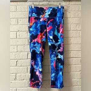 Athleta Vibrant Abstract Print Leggings. S.